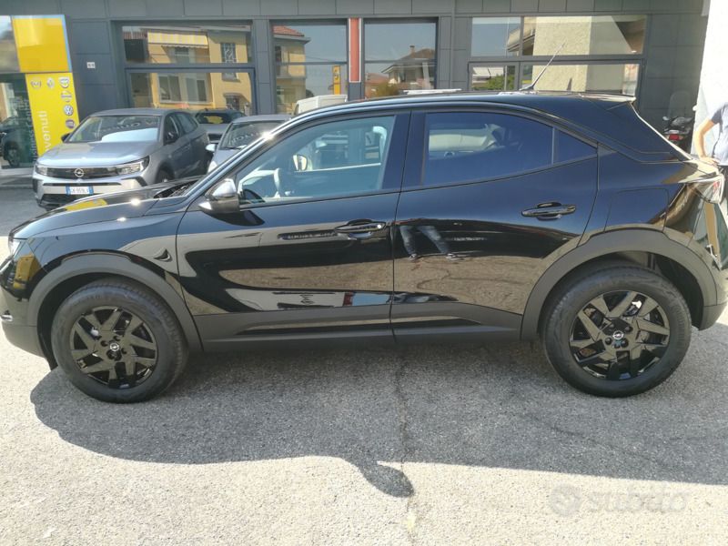 Usata Opel Mokka GS Line 110 CV (80 kW) 2023 Nero SUV