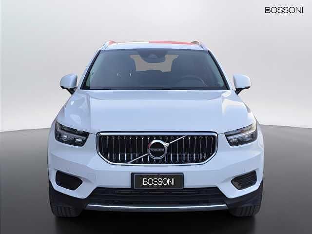 Usata Volvo XC40 Inscription 155 CV (114 kW) 2022 Bianco SUV