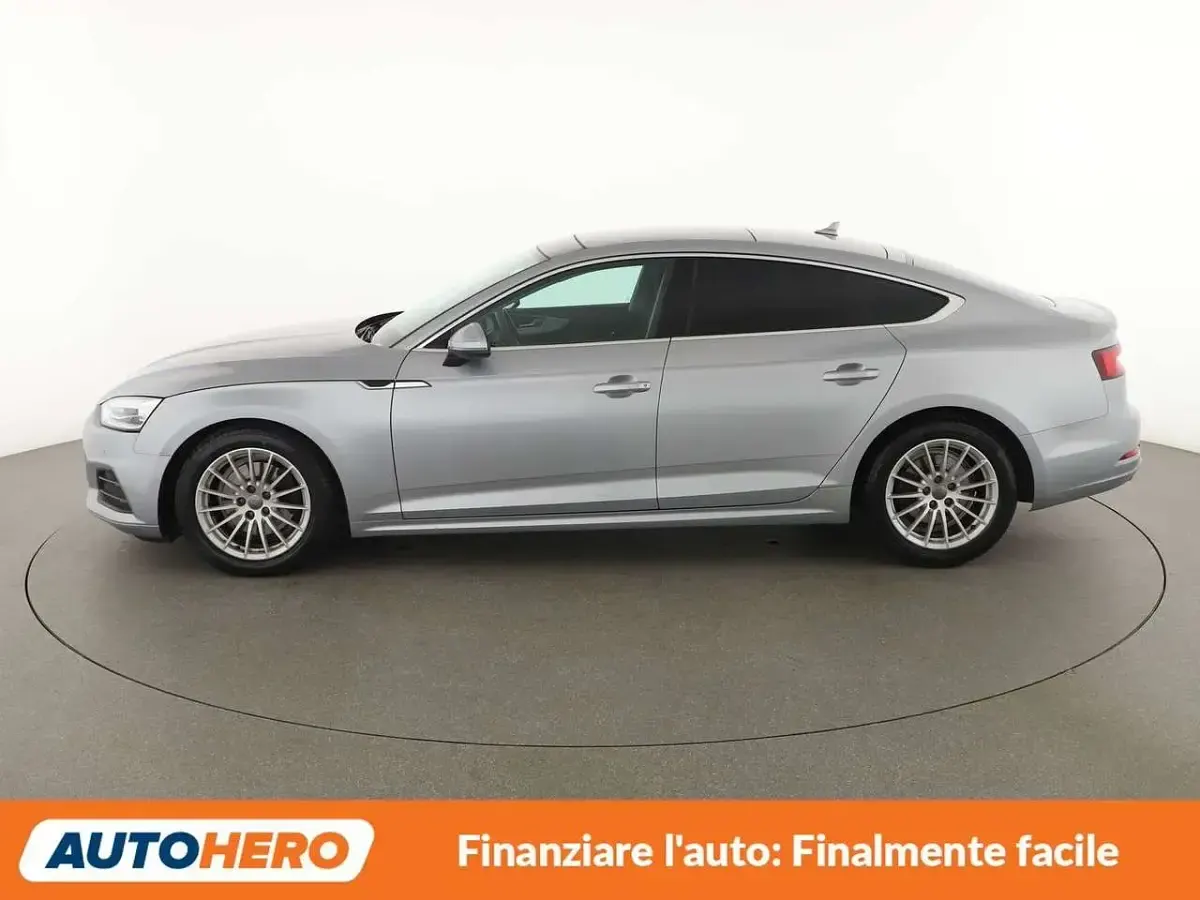 Usata Audi A5 150 CV (110 kW) 2019 Argento Coupé
