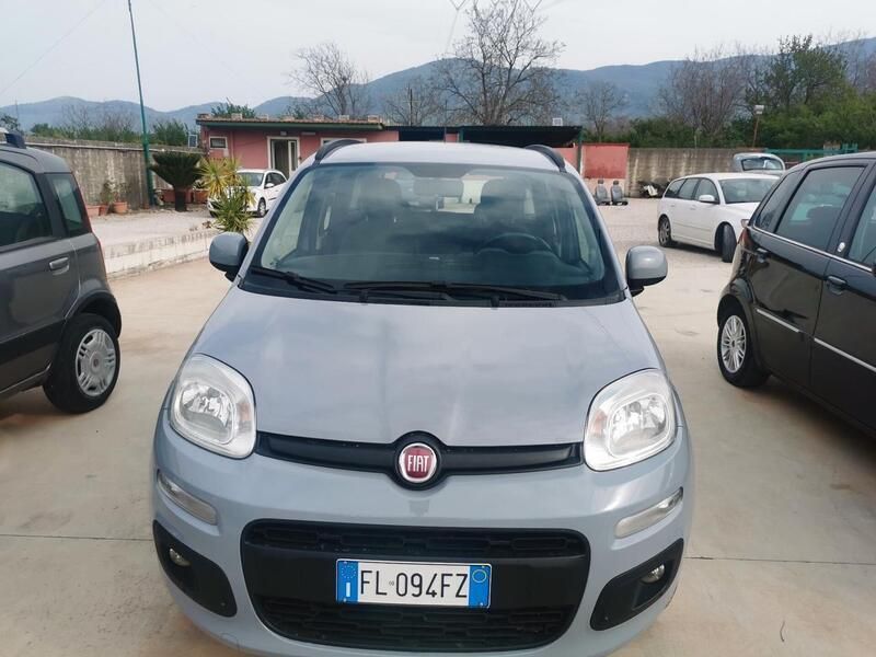 Usata Fiat Panda Lounge 85 CV (62 kW) 2017 Grigio Utilitaria