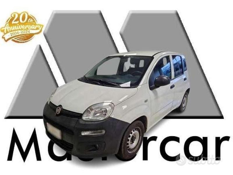 Usata Fiat Panda Pop 69 CV (50 kW) 2019 Bianco Utilitaria