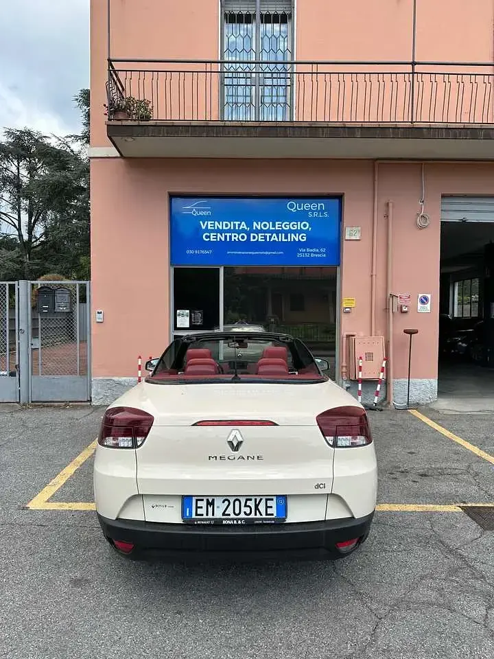 Usata Renault Mégane Cabriolet Floride 110 CV (80 kW) 2012 Bianco Cabrio
