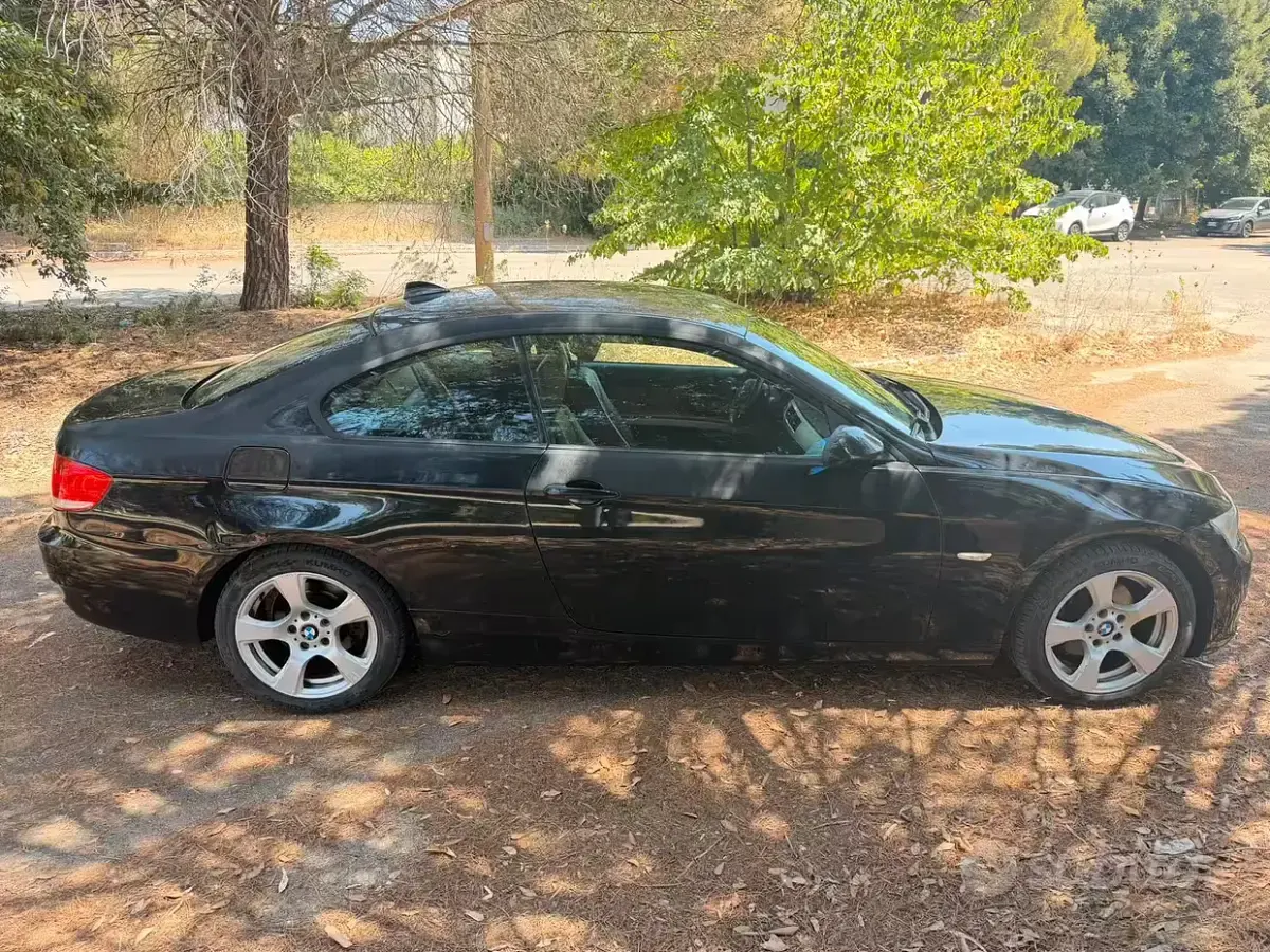 Usata BMW 320 177 CV (130 kW) 2007 Nero Coupé