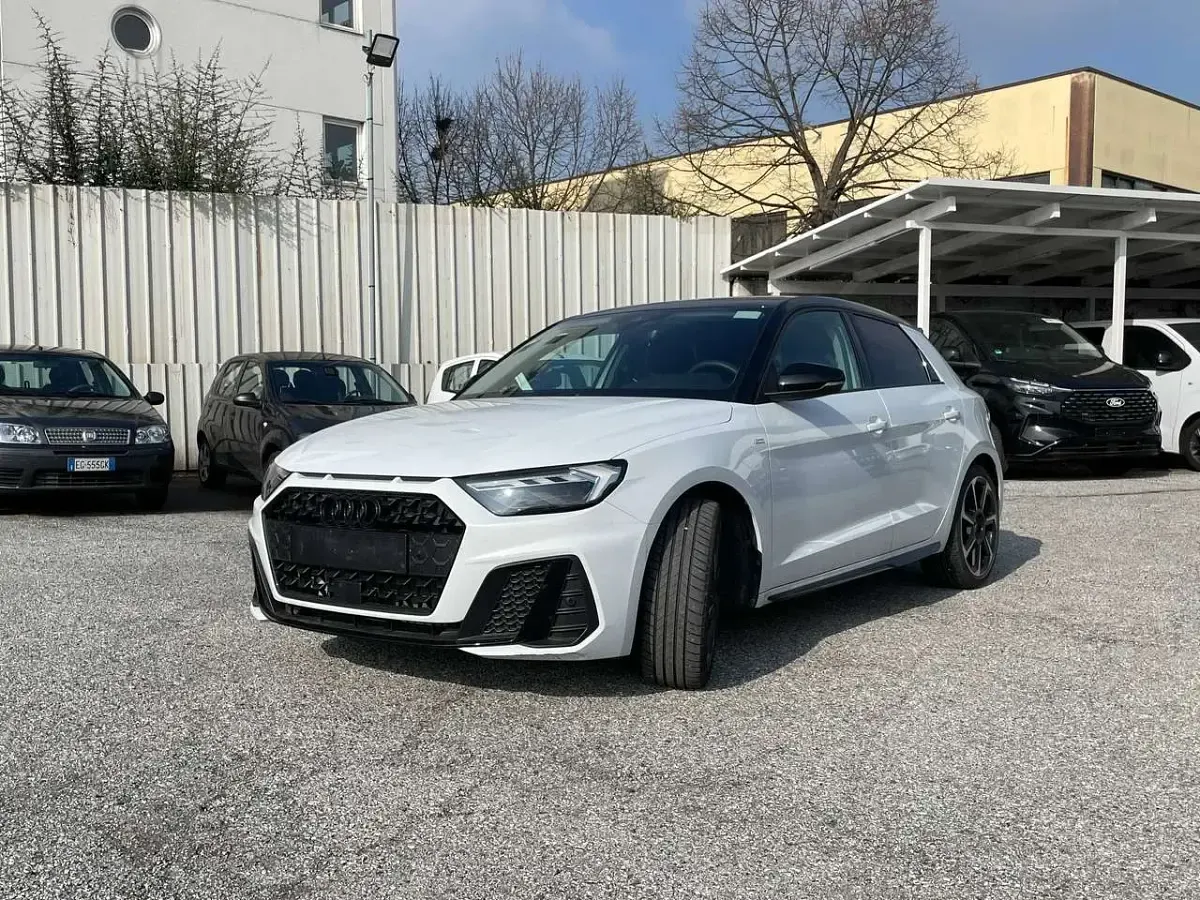 Usata Audi A1 116 CV (85 kW) 2025 Bianco SUV