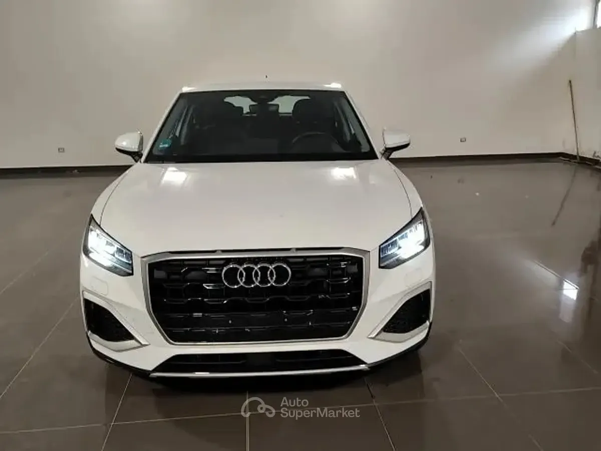 Usata Audi Q2 Advanced 150 CV (110 kW) 2023 Bianco SUV