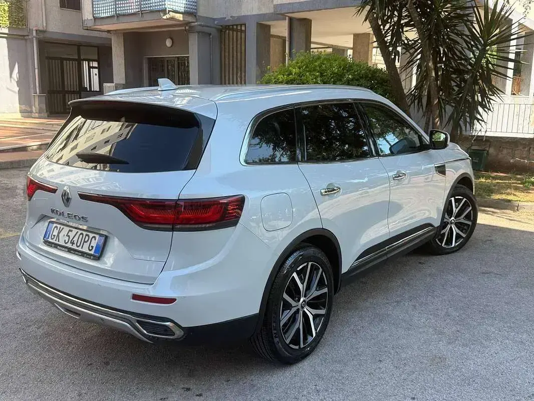 Usata Renault Koleos 184 CV (135 kW) 2022 Bianco SUV