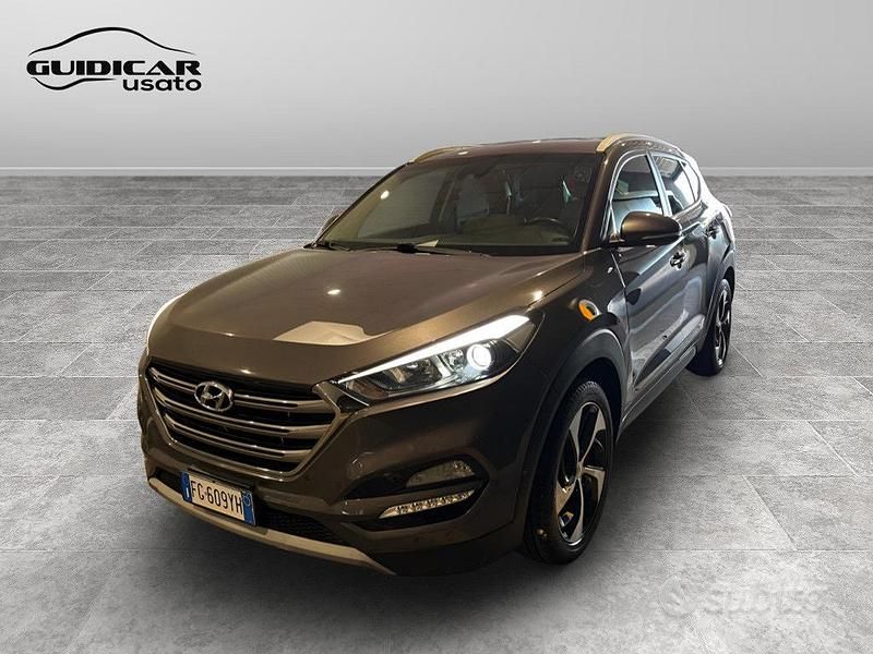 Grigio Usata 2017 Hyundai Tucson Xpossible SUV | 14.500 € (Ottimo prezzo) - Immagine 1/4