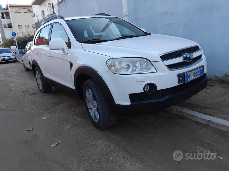 Usata Chevrolet Captiva 136 CV (100 kW) 2009 Bianco SUV
