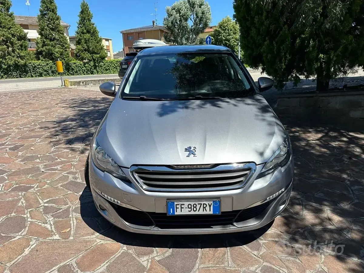 Usata Peugeot 308 Allure 120 CV (88 kW) 2016 Grigio Station wagon