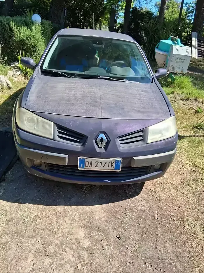 Usata Renault Mégane II 106 CV (77 kW) 2006 Blu Berlina