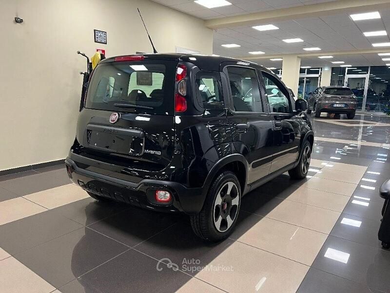 Usata Fiat Panda Cross Cross 69 CV (50 kW) 2023 Nero Utilitaria