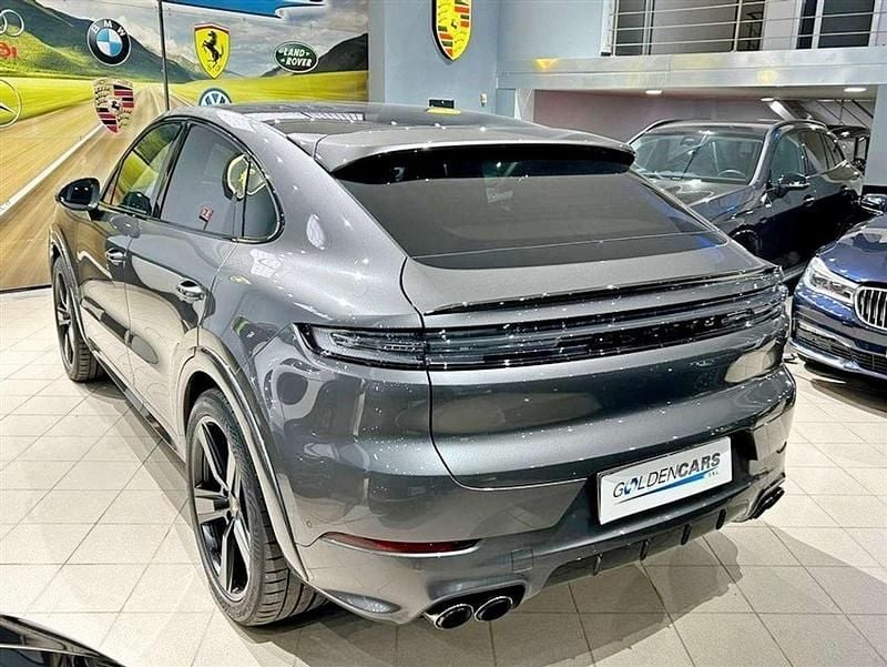 Nuova Porsche Cayenne Coupe 354 CV (260 kW) 2025 Grigio vanadio Coupé