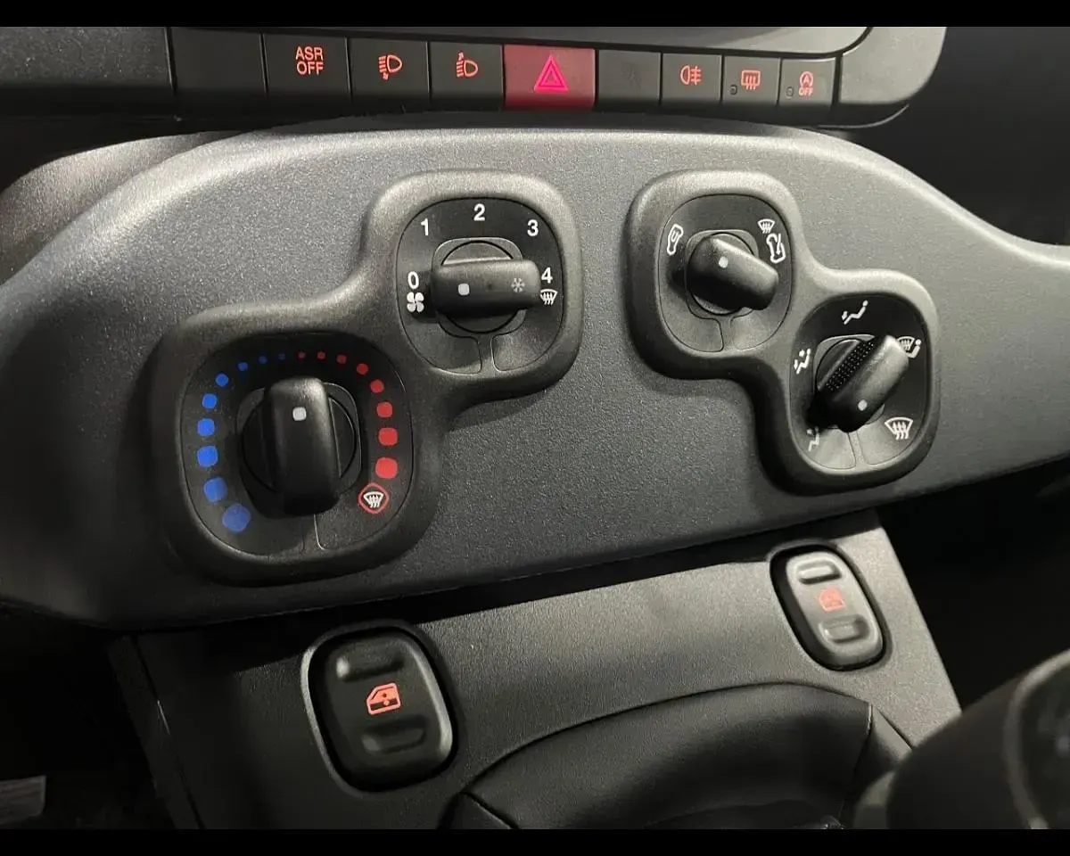 Nuova Fiat Panda S 70 CV (51 kW) 2025 Bianco Utilitaria