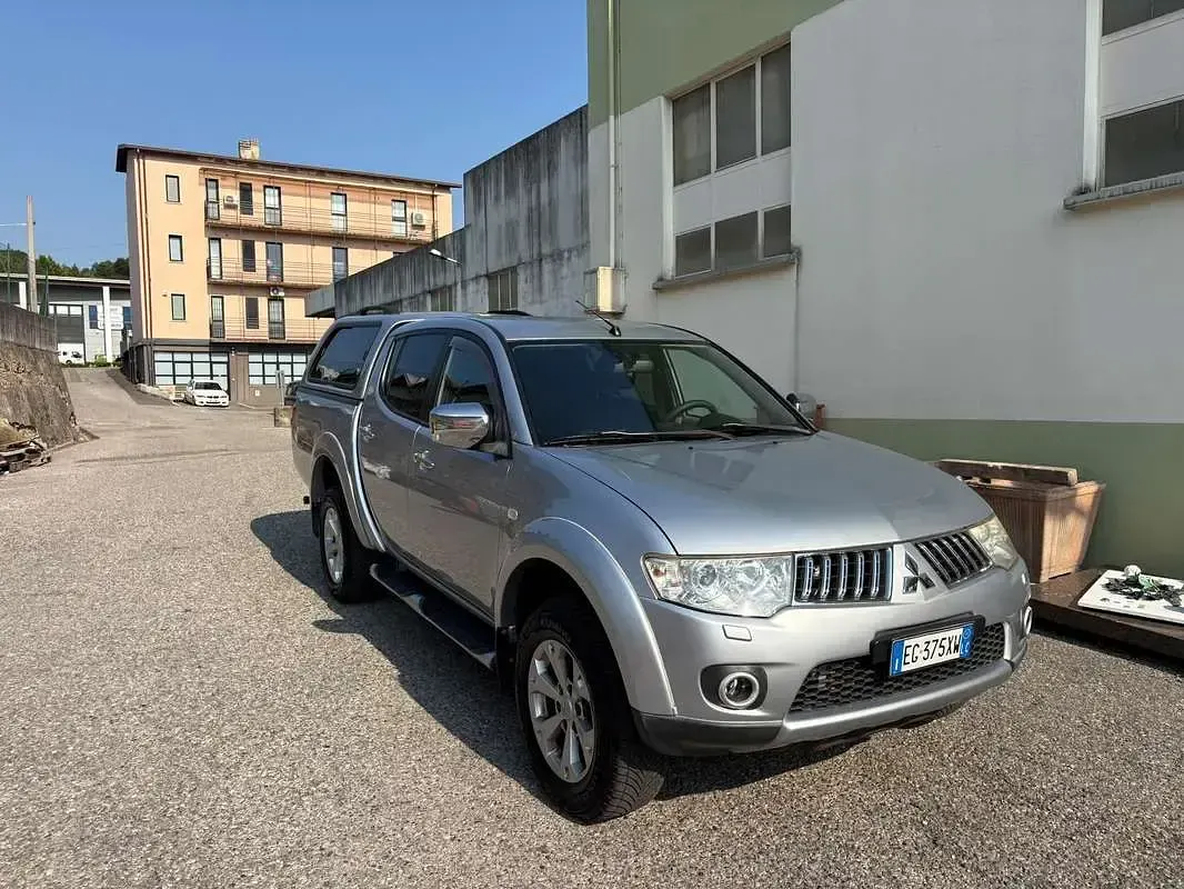 Usata Mitsubishi L200 Intense+ 178 CV (130 kW) 2011 Pick-up