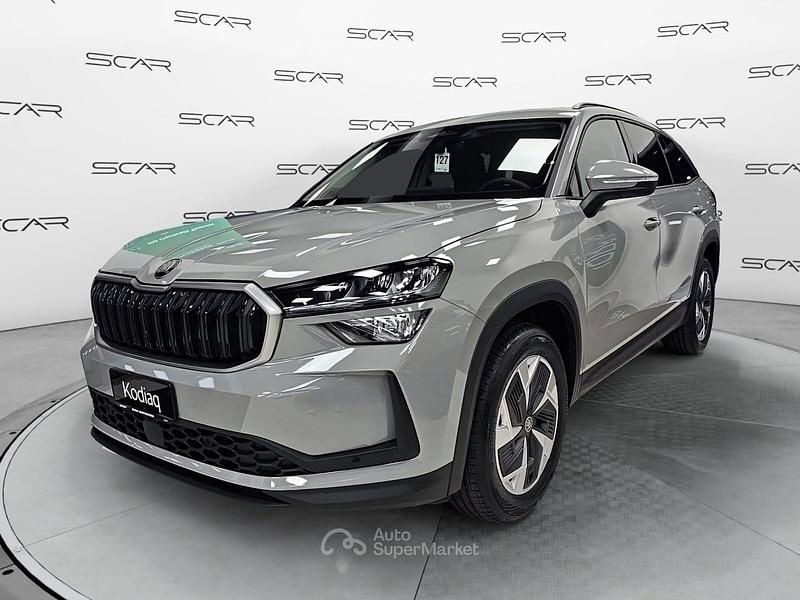 Nuova Skoda Kodiaq Executive 150 CV (110 kW) 2026 Grigio scuro SUV