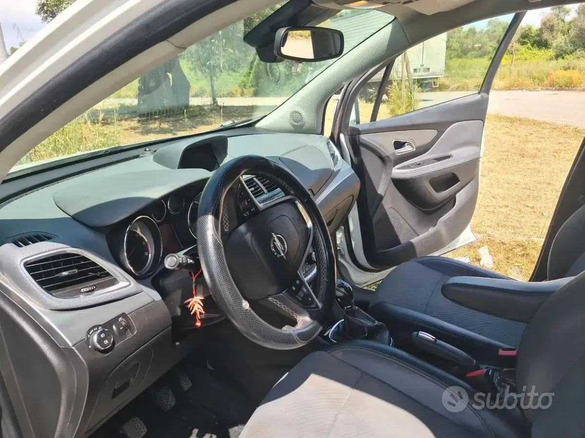 Usata Opel Mokka 131 CV (96 kW) 2013 Bianco SUV