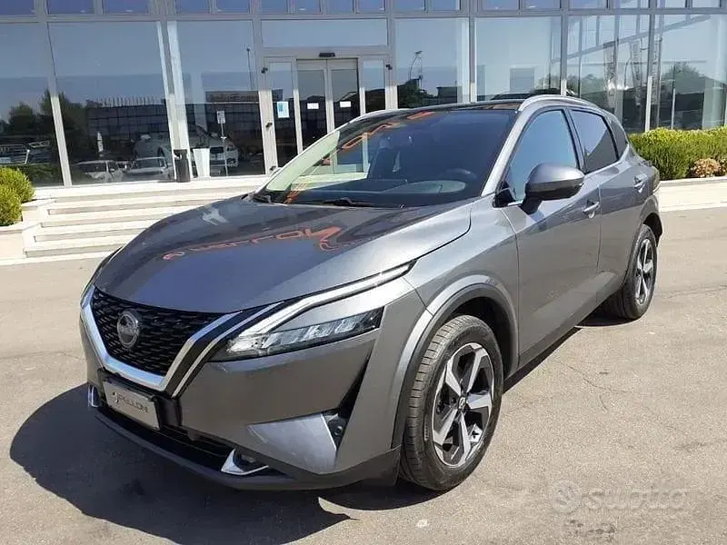 Usata Nissan Qashqai N-Connecta 140 CV (102 kW) 2023 Grigio SUV
