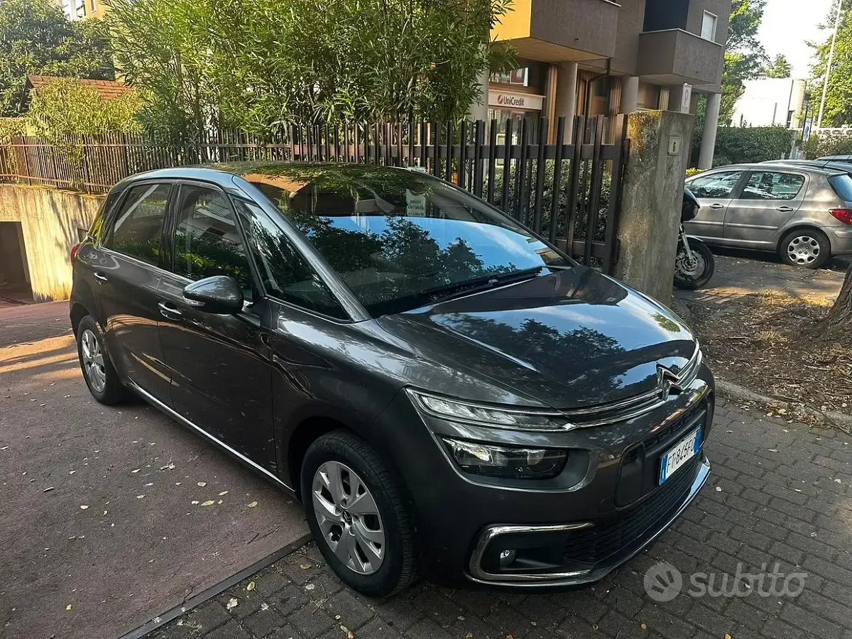 Usata Citroën C4 SpaceTourer Feel 131 CV (96 kW) 2018 Nero Monovolume