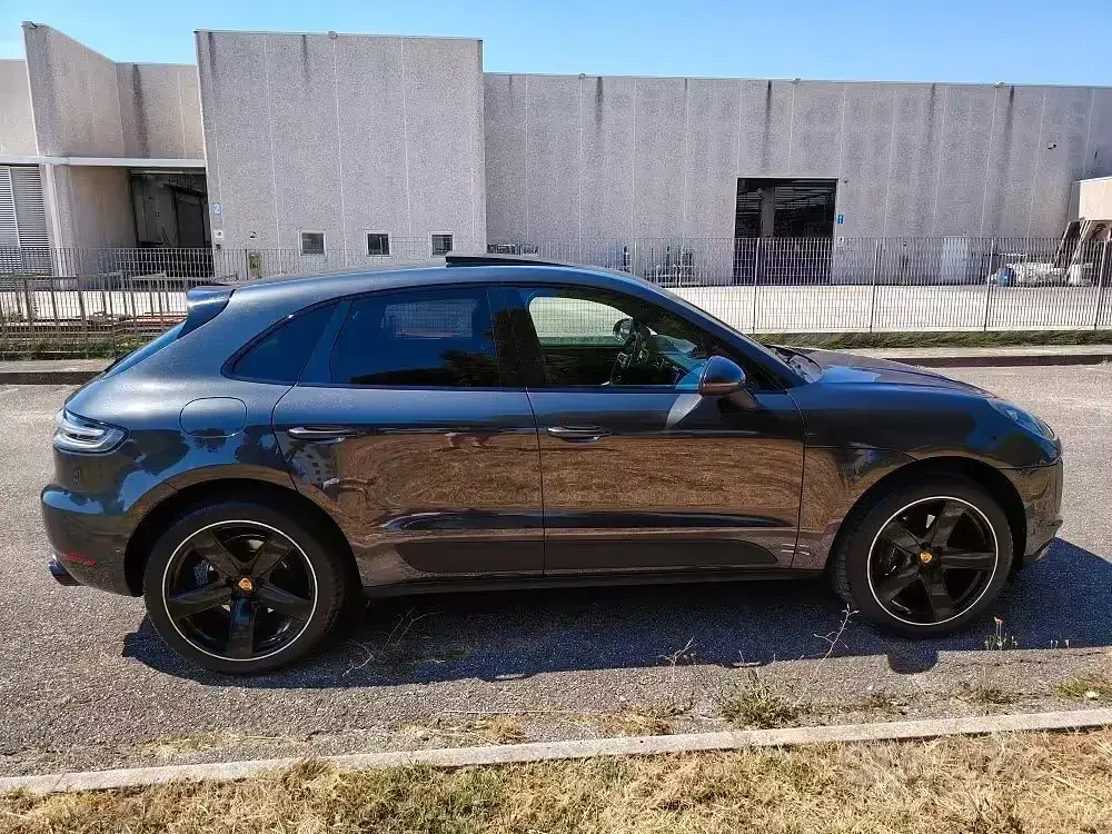 Usata Porsche Macan 245 CV (180 kW) 2019 Grigio SUV