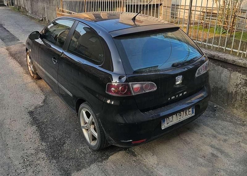 Usata Seat Ibiza Reference 69 CV (50 kW) 2007 Nero Utilitaria