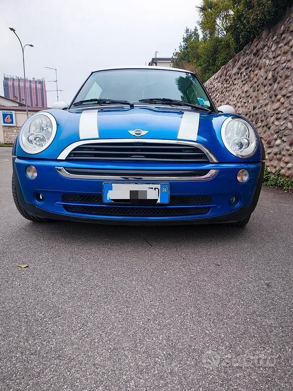 Usata Mini Cooper 2006 Blu Utilitaria