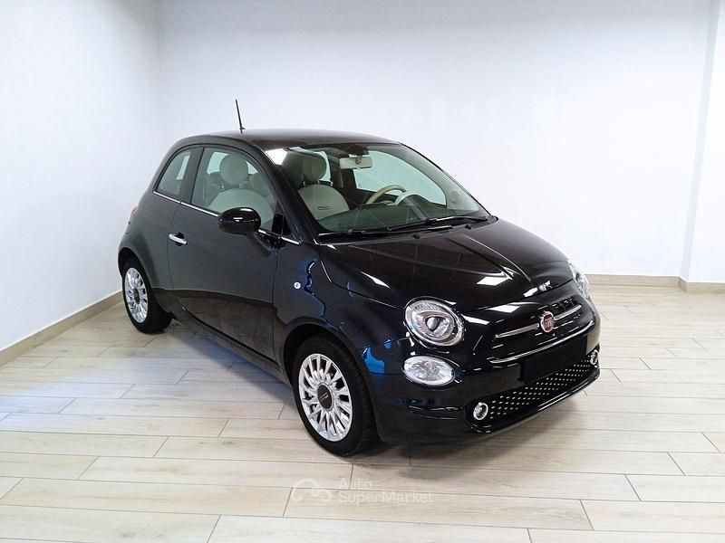 Gebraucht Fiat 500 Lounge 69 PS (50 kW) 2018 Schwarz Kleinwagen