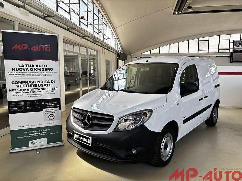 Bianco Usata 2014 Mercedes Citan 109 Monovolume | 6763 € (Buon prezzo) - Immagine 1/4