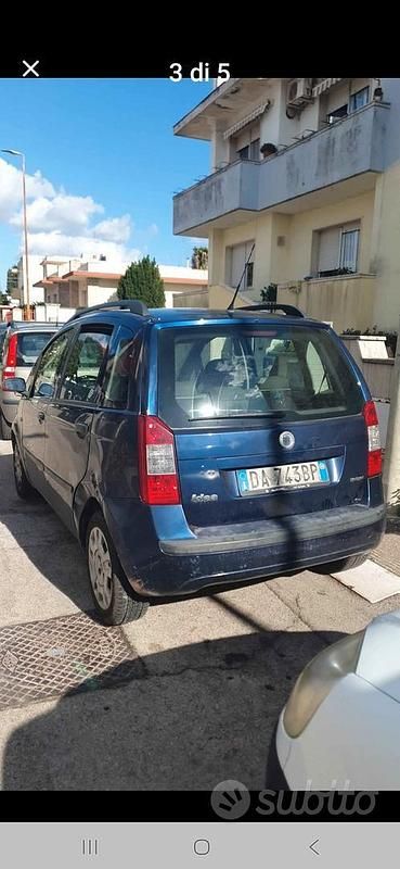 Blu Usata 2006 Fiat Idea Monovolume | 600 € (Ottimo prezzo) - Immagine 1/2