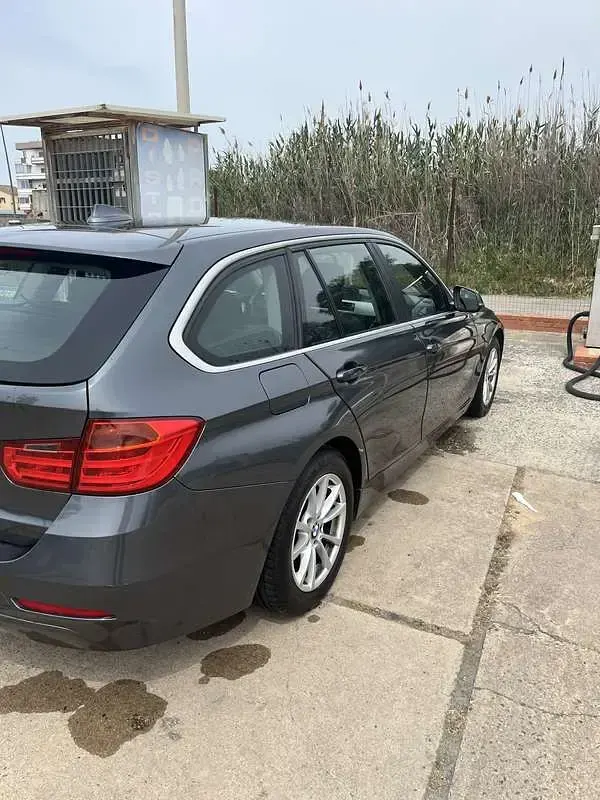 Usata BMW 316 116 CV (85 kW) 2013 Nero Station wagon