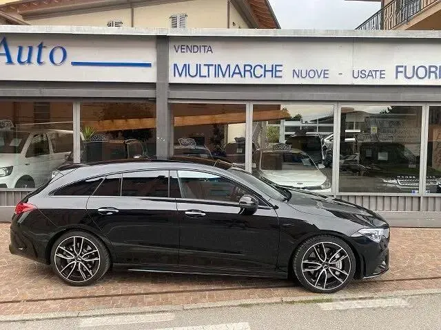 Usata Mercedes CLA35 AMG Premium 306 CV (225 kW) 2022 Nero Coupé