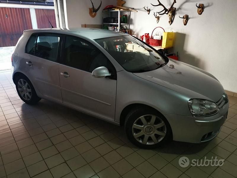 Usata VW Golf IV Sportline 140 CV (102 kW) 2006 Grigio Berlina