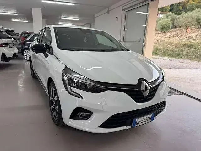 Usata Renault Clio V Evolution 101 CV (74 kW) 2023 Bianco Berlina