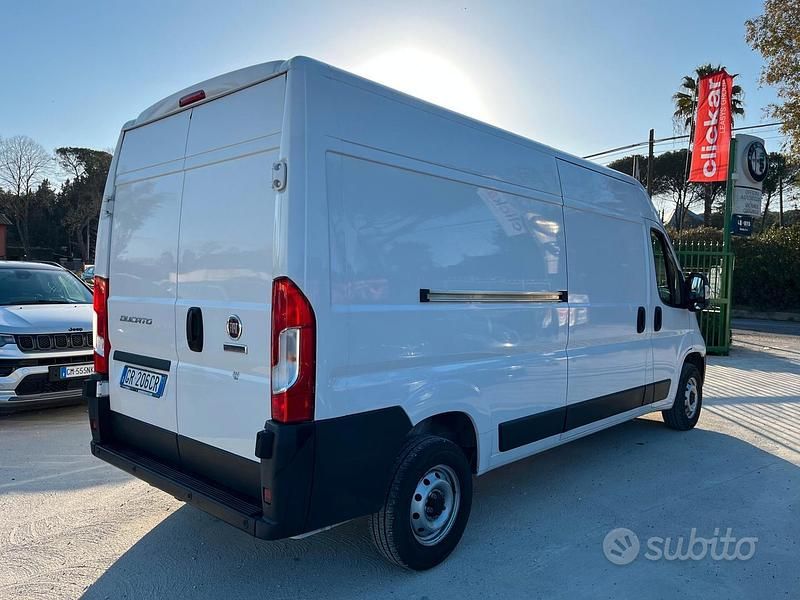 Usata Fiat Ducato Easy 140 CV (102 kW) 2023 Bianco Furgone