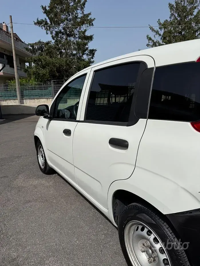 Usata Fiat Panda Pop 69 CV (50 kW) 2019 Bianco Utilitaria