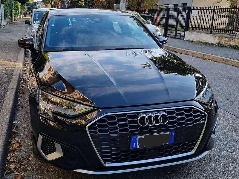 Usata 2022 Audi A3 Berlina | 23.000 € (Super prezzo) - Immagine 1/4