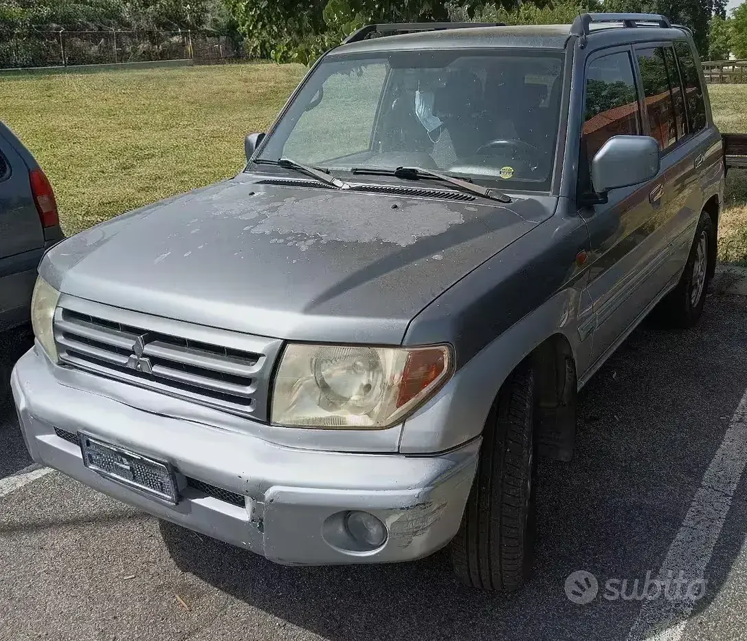 Usata Mitsubishi Pajero 114 CV (83 kW) 2004 Grigio SUV