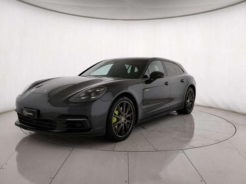 Usata Porsche Panamera 330 CV (242 kW) 2018 Bianco Berlina