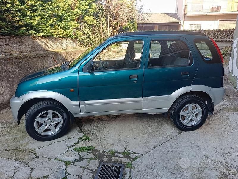Usata Daihatsu Terios 86 CV (63 kW) 2006 Blu SUV