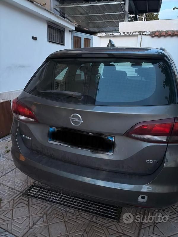 Usata Opel Astra 110 CV (80 kW) 2018 Grigio Station wagon