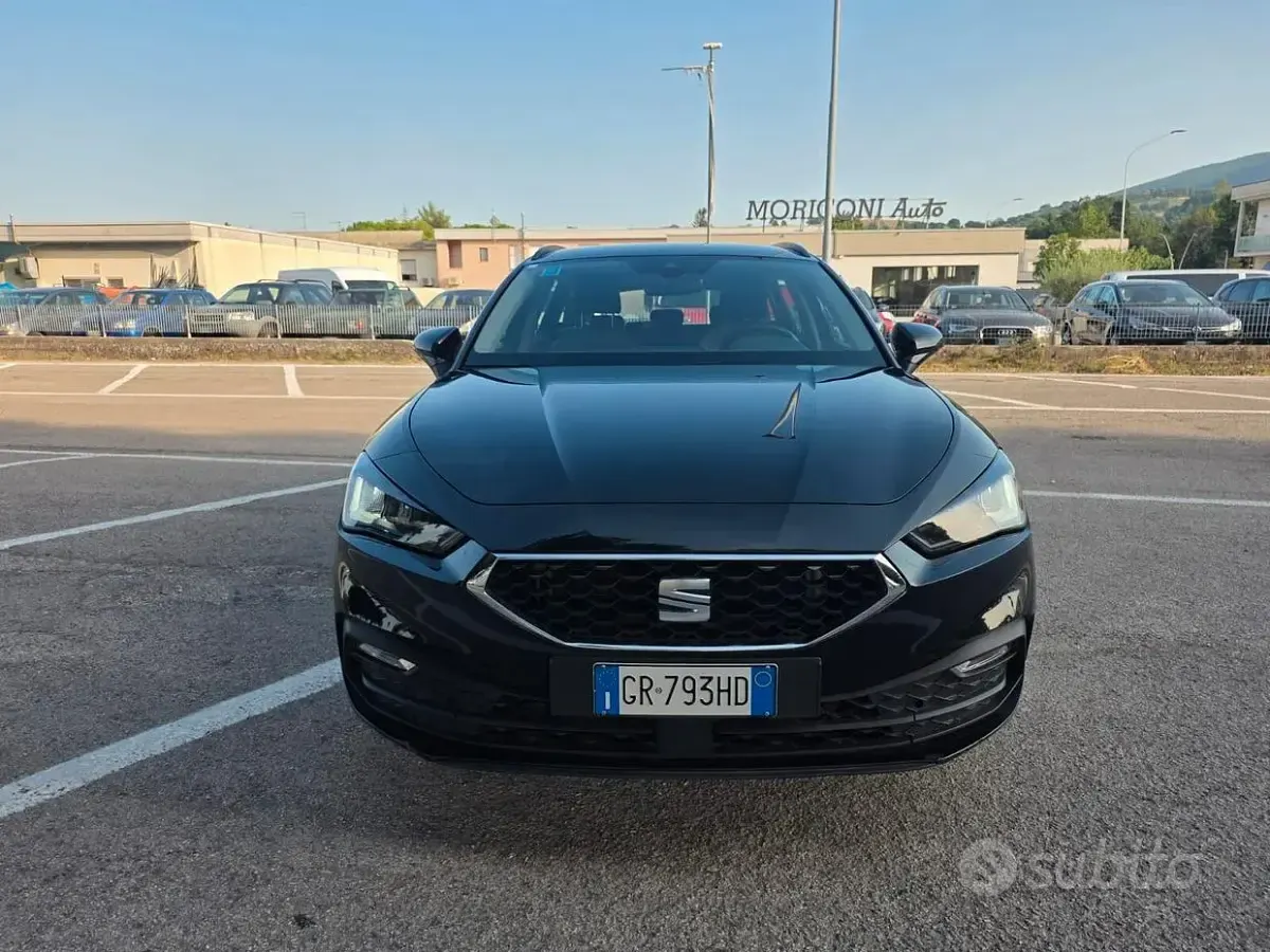 Usata Seat Leon 115 CV (84 kW) 2023 Nero Station wagon
