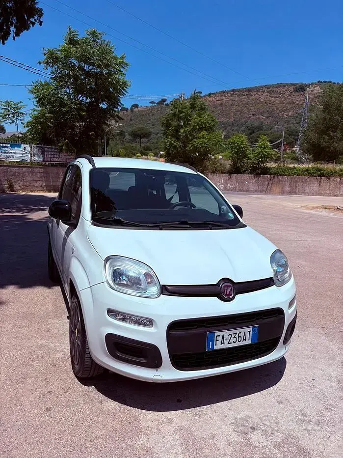 Usata Fiat Panda 85 CV (62 kW) 2015 Bianco Utilitaria