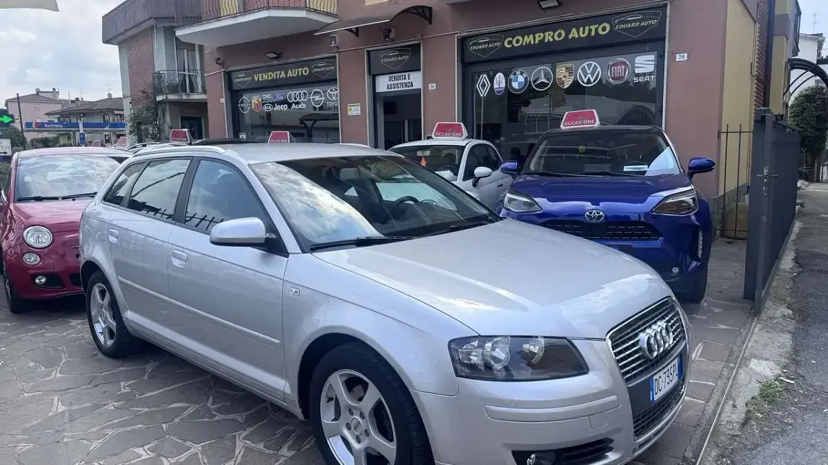 Occasion Audi A3 105 PK (77 kW) 2006 Zilver Hatchback