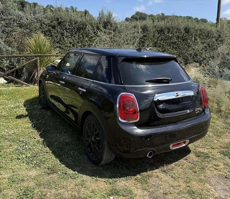 Usata Mini Cooper D 116 CV (85 kW) 2015 Utilitaria