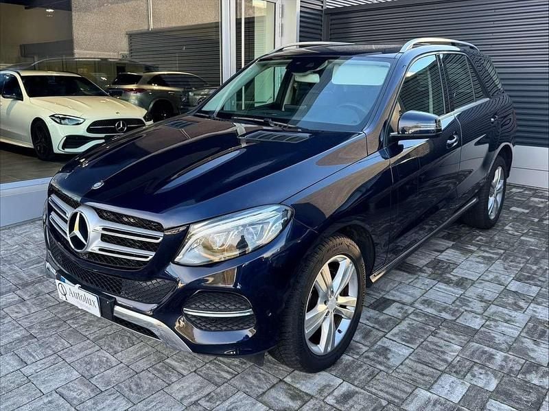 Usata Mercedes GLE250 Executive 204 CV (150 kW) 2016 Blu/azzurro SUV