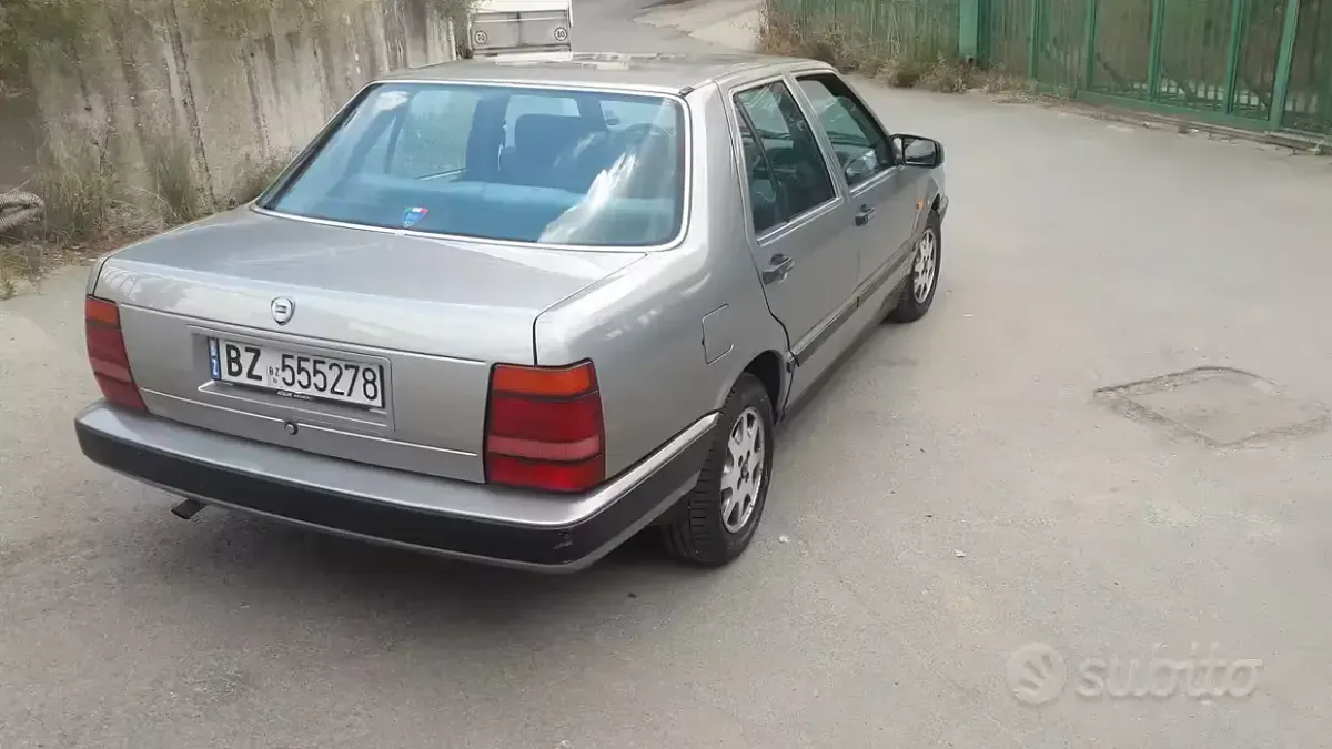 Usata Lancia Thema 152 CV (111 kW) 1992 Berlina