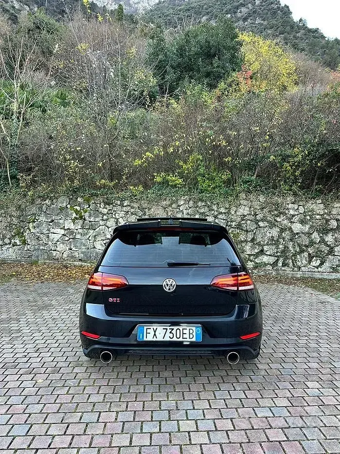 Usata VW Golf VII GTI 245 CV (180 kW) 2019 Nero Berlina
