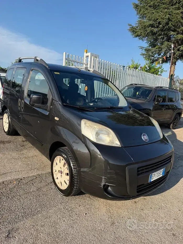 Usata Fiat Qubo Active 70 CV (51 kW) 2014 Nero Monovolume