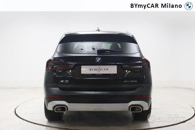 Usata BMW X3 Efficient Dynamics 190 CV (139 kW) 2022 Grigio SUV