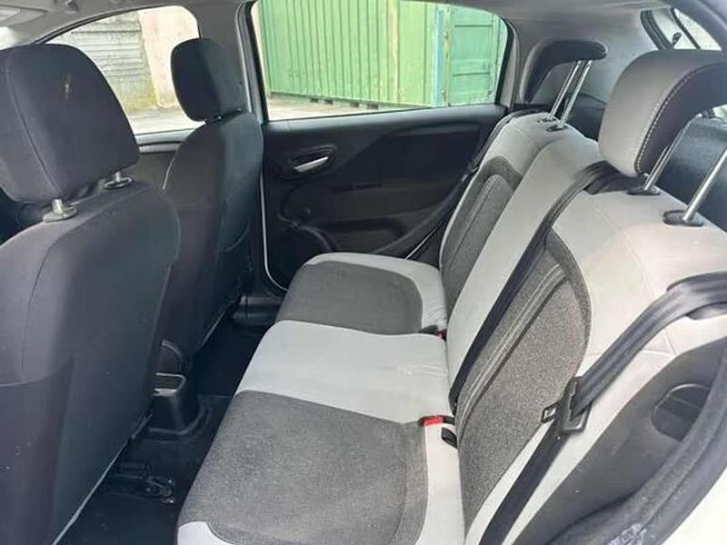 Usata Fiat Punto Evo Emotion 105 CV (77 kW) 2013 Bianco Utilitaria