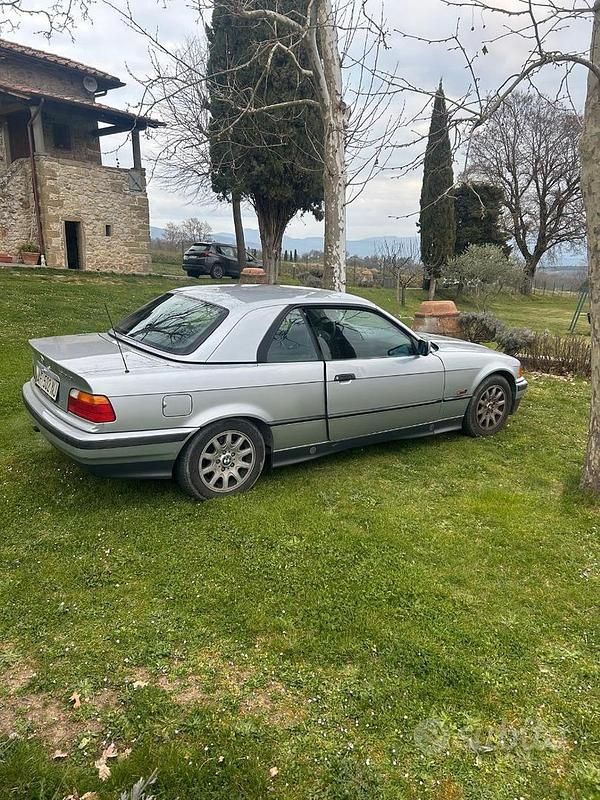 Usata BMW 320 Cabriolet 1996 Grigio Cabrio